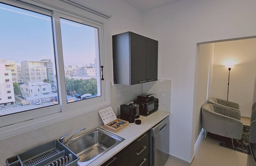 City Centre Apartment | STAY Cosmo City Suite 403