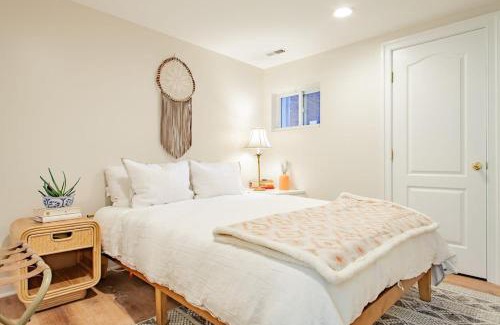 Columbia Heights Apartment | Stay Cozy in CoHi DC