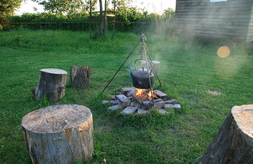 Somerton Cabin | Stay in a traditional Gypsy Caravan close to Glastonbury in a private orchard