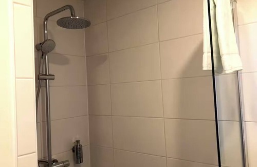 Velsen-Zuid Hotel | Stay in Comfort with Free Parking, Scenic Views, and On-Site Dining Options