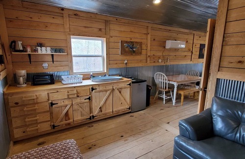 Hartshorn Cabin | Stay in Current River Cabin