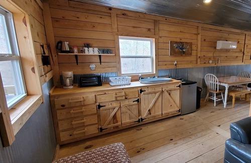 Hartshorn Cabin | Stay in Current River Cabin