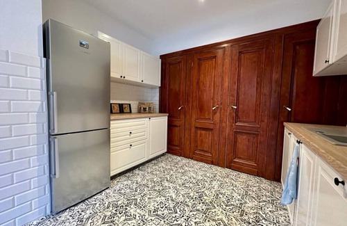 South Antwerp Apartment | Stay in fin-de-siècle splendour