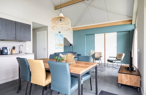 Akkrum House | Stay in our Anchor 14 Wellness family home with a sauna, an outdoor spa, and a sunshower.