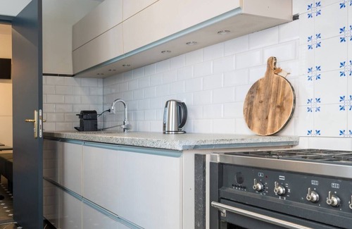 Tilburg Apartment | Stay in the center of Tilburg with fast Wi-Fi and an easy check-in