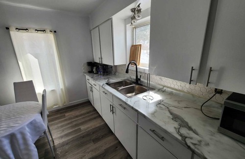 Shediac House | Stay in the heart of beautiful Shediac!