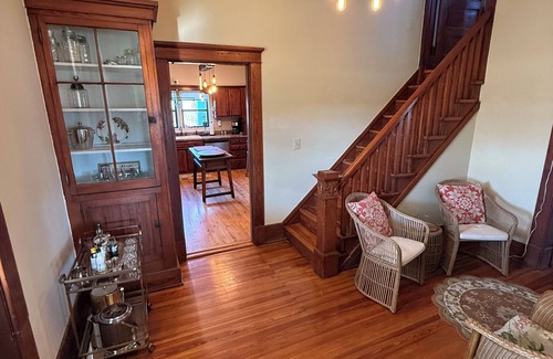 Bloomfield House | Stay in the Heart of Bourbon Country Tranquil Farmhouse Estate