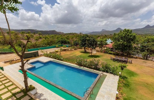 Kurvande Villa | Stay Leisurely By The Foothills 7BHK , Pawna Lake,