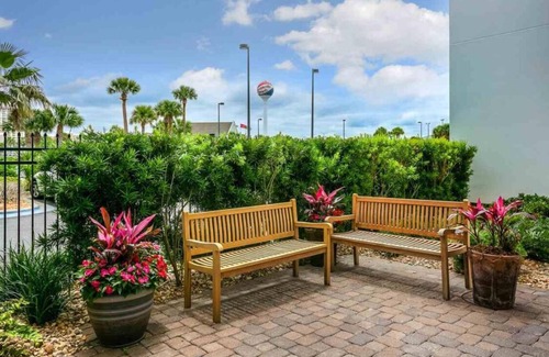 Pensacola Beach Condo | Stay near the sand & pier, 2-bedroom Pensacola Beach Condo