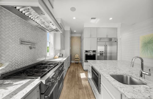 Dune Allen Beach House | Stay on 30A: Beachside Bliss, Beach Service ~ Gulf View ~ Pool