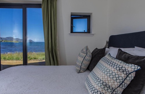 Broadford Apartment | Stay on the Bay, Skye