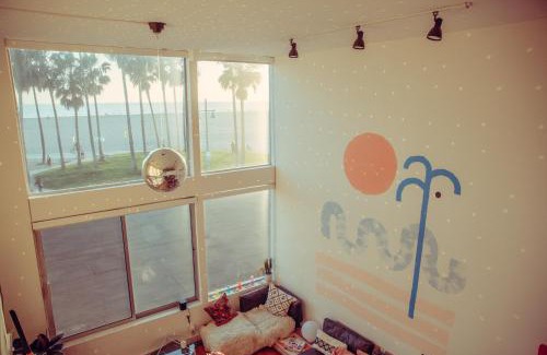 Venice Hotel | STAY OPEN Venice Beach