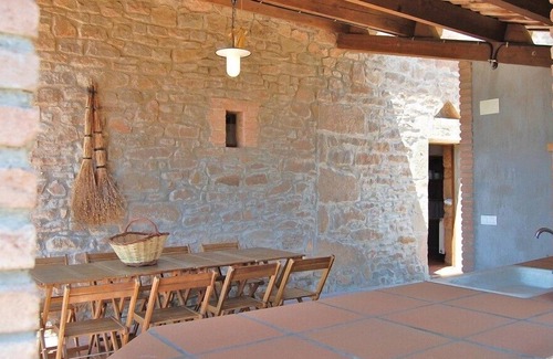 Cardona Villa | Stay with a stunning view - and still Barcelona and the Pyrenees not far