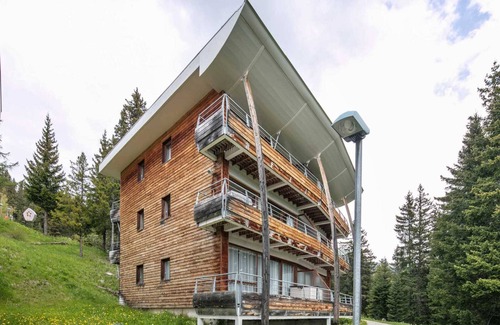 Chamrousse Apartment | Stay with Garden, Chamrousse