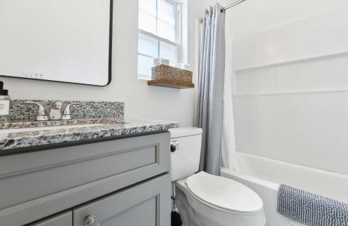 Baton Rouge Apartment | StayAE Downtown - One Bedroom, Ground Floor