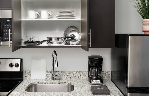 Ferry Pass Apartment | stayAPT Suites Pensacola-UWF/West Florida Hospital Area