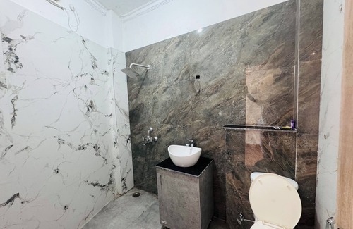 Dhikuli Hotel | Staybook The Rudveda Resort