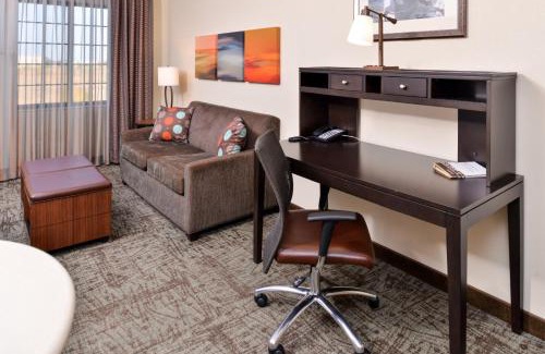 O'Fallon Hotel | Staybridge Suites O'Fallon Chesterfield by IHG