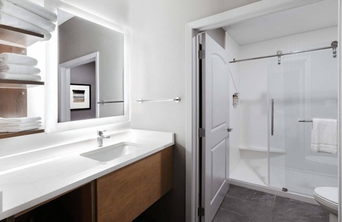 Woodway Hotel | Staybridge Suites Waco South - Woodway by IHG