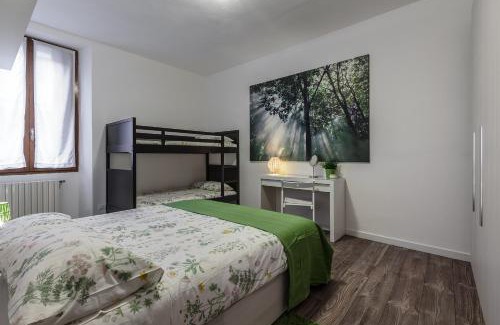 Varesine Apartment | StayEasy Fara12 - Central Station & downtown walking distance
