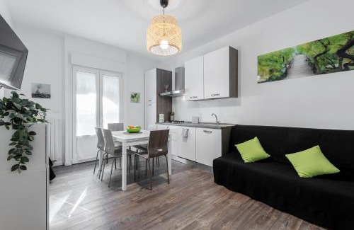 Varesine Apartment | StayEasy Filzi11 - 3 Bedrooms, 2 baths - Central Station