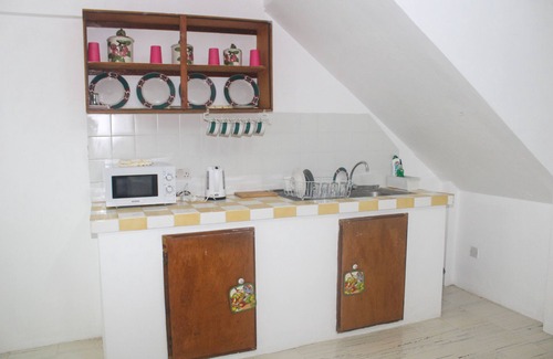 St. George's Apartment | Staying at Comfort Air B & B will be like being at your permanent home.