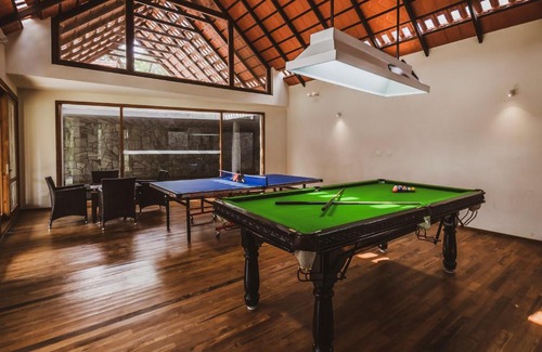Somvarpet Villa | StayVista at Acacia Villa Three