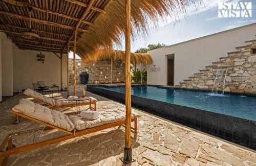Rajawas Villa | StayVista at Casa V2 with Pool, WiFi, AC