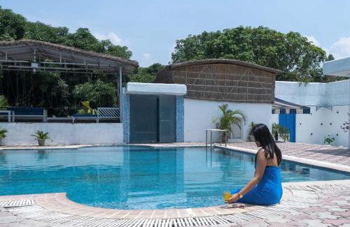 Roorkee Villa | StayVista at Mango Trails with Swimming Pool