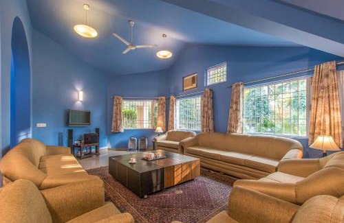 Faridabad Villa | StayVista at Solitude in the Woods- 2BR Villa in Delhi with Lawn Bonfire