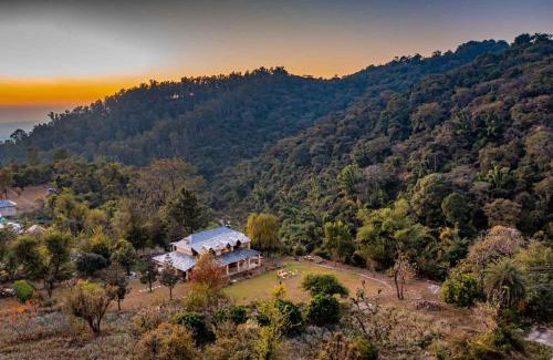 Dharamshala Villa | StayVista at Tea House 2BR with fragrant tea gardens in Dharamshala