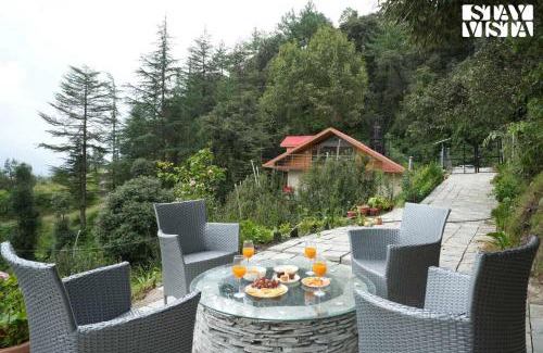 Shimla Villa | StayVista at The Orchard Song with BBQ, Fireplace