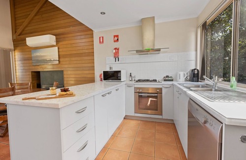 Forge Creek House | Steamer - Waterfront Retreat: Secluded lodges perfect for nature lovers