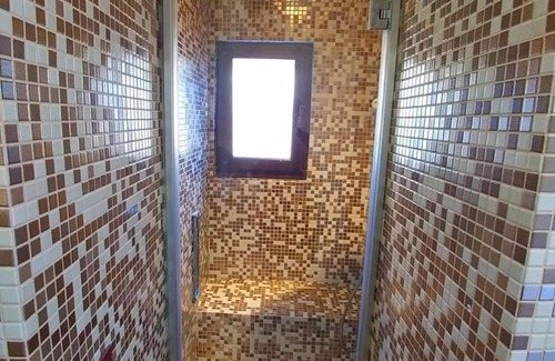 Sulmona Hotel | Stella CasaBono (B&B)