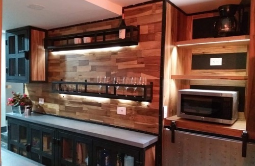 La Florida Condo | Stellar Stay in Wonderful Seclusion - Barrio Provenza