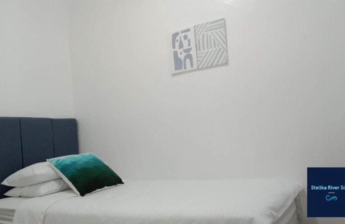 Lian House | Stellka cheerful 2BR townhouse near the beach and city