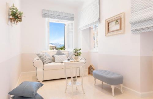 Old Town Apartment | Stemma Veneziano