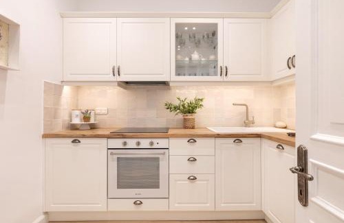 Old Town Apartment | Stemma Veneziano