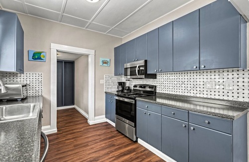 Gillespie Park House | Step into the charm of yesteryear with the modern comforts of today at City Cottage!
