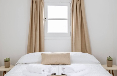 Mykonos Hotel | Step Studio - 5 MINUTES FROM LITTLE VENICE AND WINDMILLS