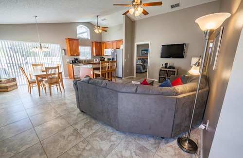 Haines City House | Stephen's Southern Dunes Vacation Home