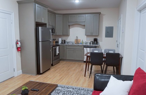 Biloxi Apartment | 🔥STEPS 2 BEACH❤️ | SLEEPS 3 W/W+D