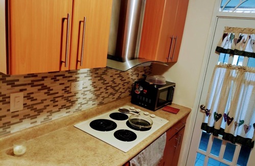 Caguas Apartment | Steps from Bakery, A/C Comfort, Secure & Central