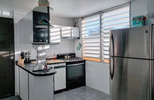 Esperanza House | Steps from the Beach & Bio Bay Tours in Esperanza