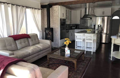 The Strand House | Steps from the sand! New Hermosa Beach House with View and Rooftop Deck