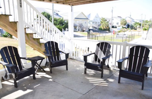 Atlantic Beach Apartment | Steps to Beach! 2BR/2BA duplex