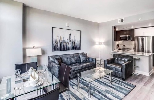 Woodmont Triangle Apartment | Steps to Bethesda Metro | Easy travel to DC | Metro Nearby |by GLS