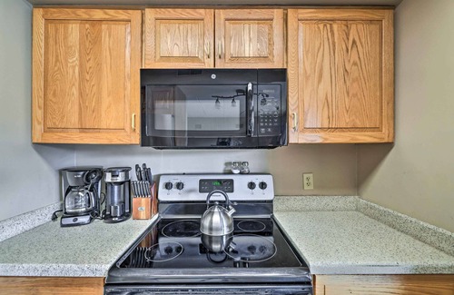 Lake Harmony Condo | Steps to Shore: Scenic Big Boulder Lake Condo!