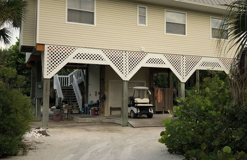 North Captiva House | STEPS TO THE BEACH - Private Heated Pool