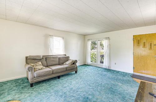 Sterling House | Sterling Home with Patio and Grill 1 Mi to College!